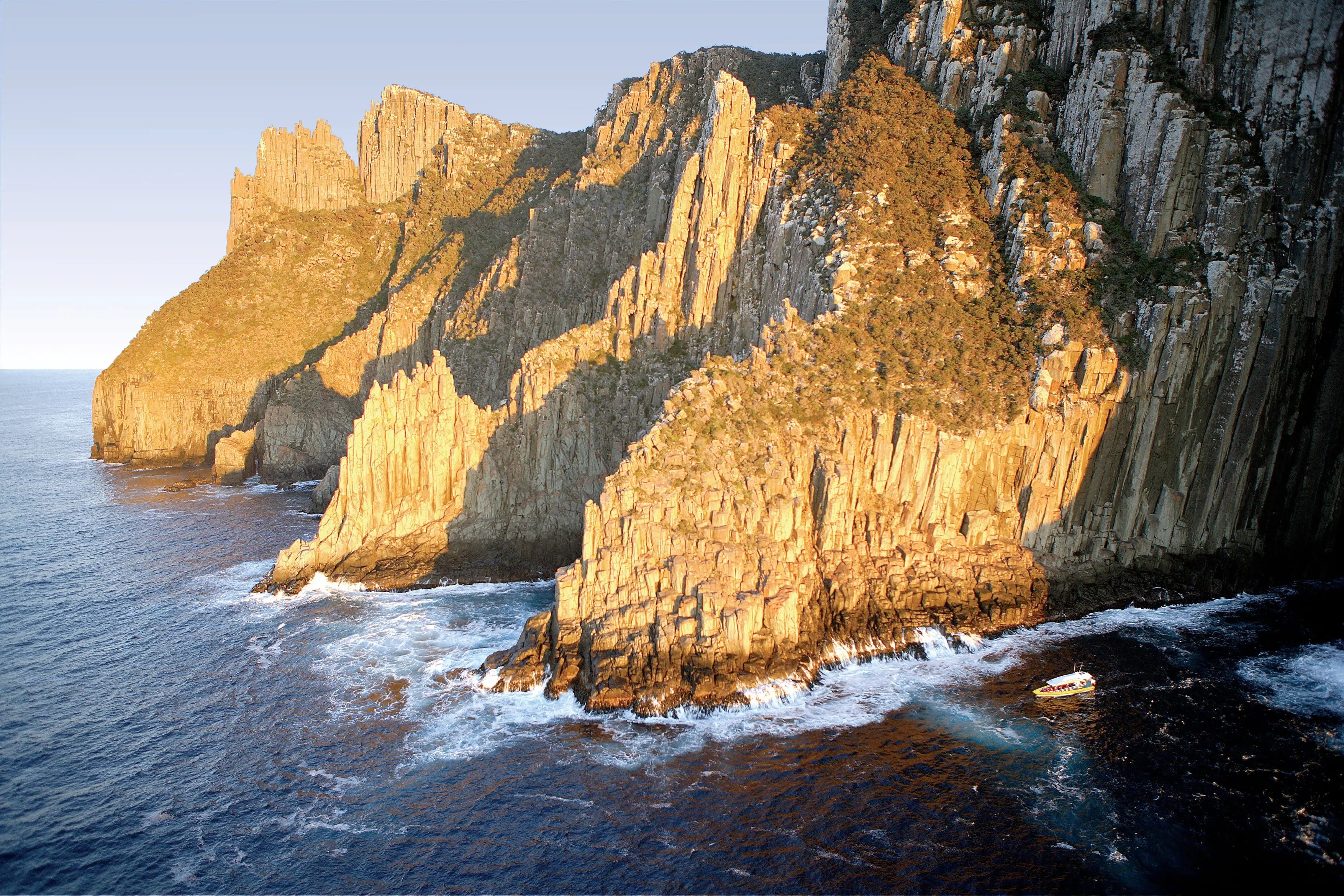 Tasman Peninsula Walking Experience